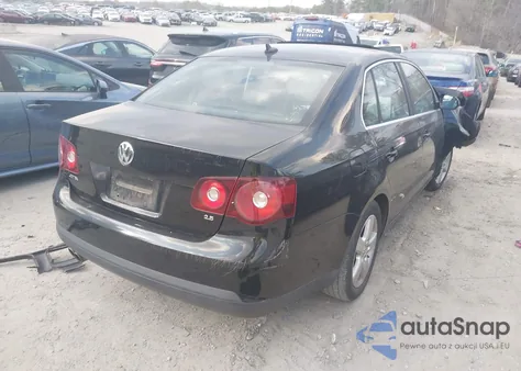 2008 Volkswagen Jetta Se/Sel z USA, uszkodzony, nr VIN 3VWRZ71K38M186807